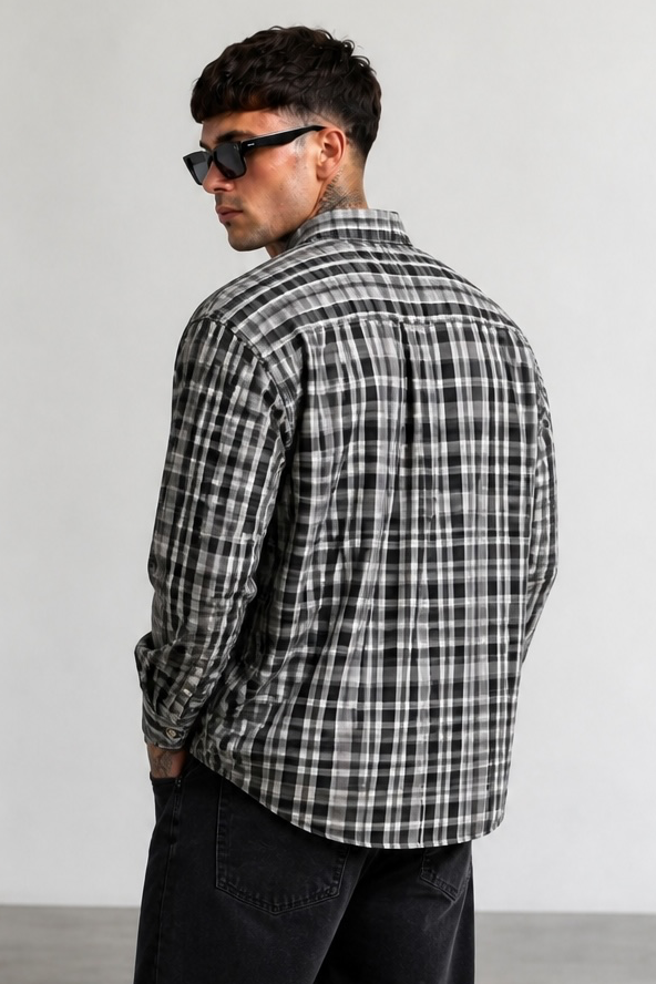 Camicia a scacchi black over