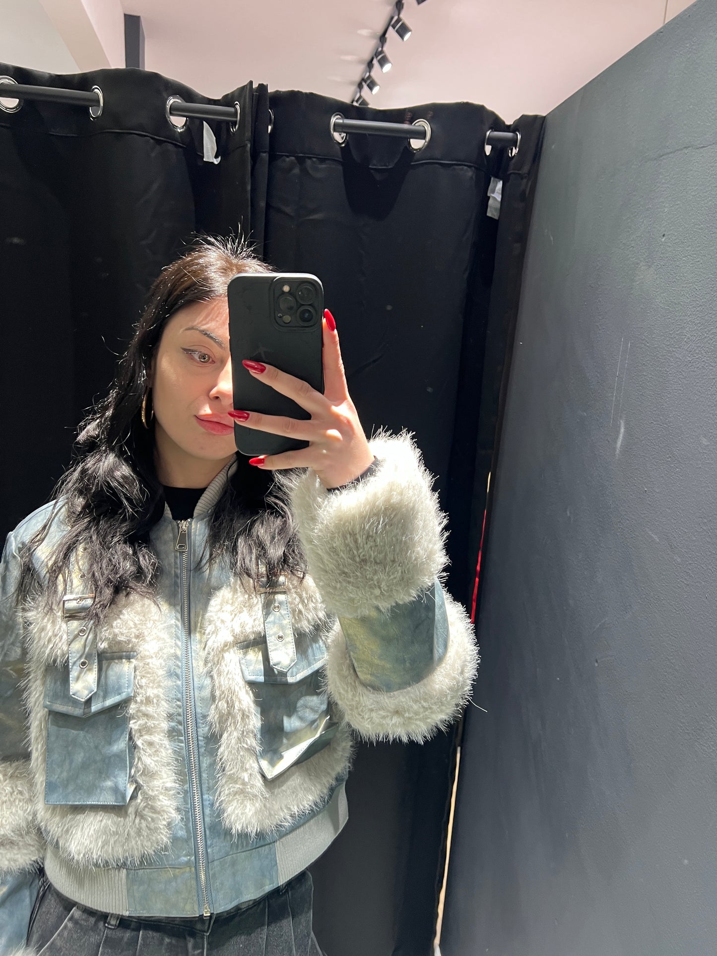 Bomber con pelliccia celeste