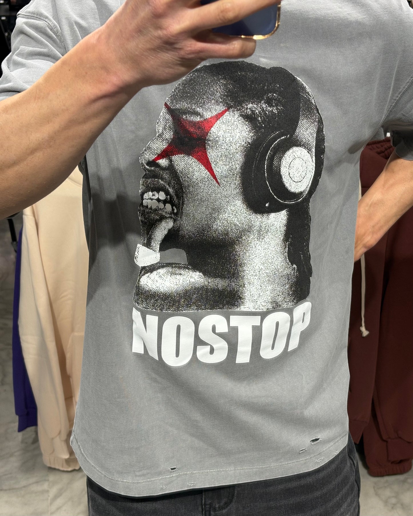 T -Shirt QYB con stampa