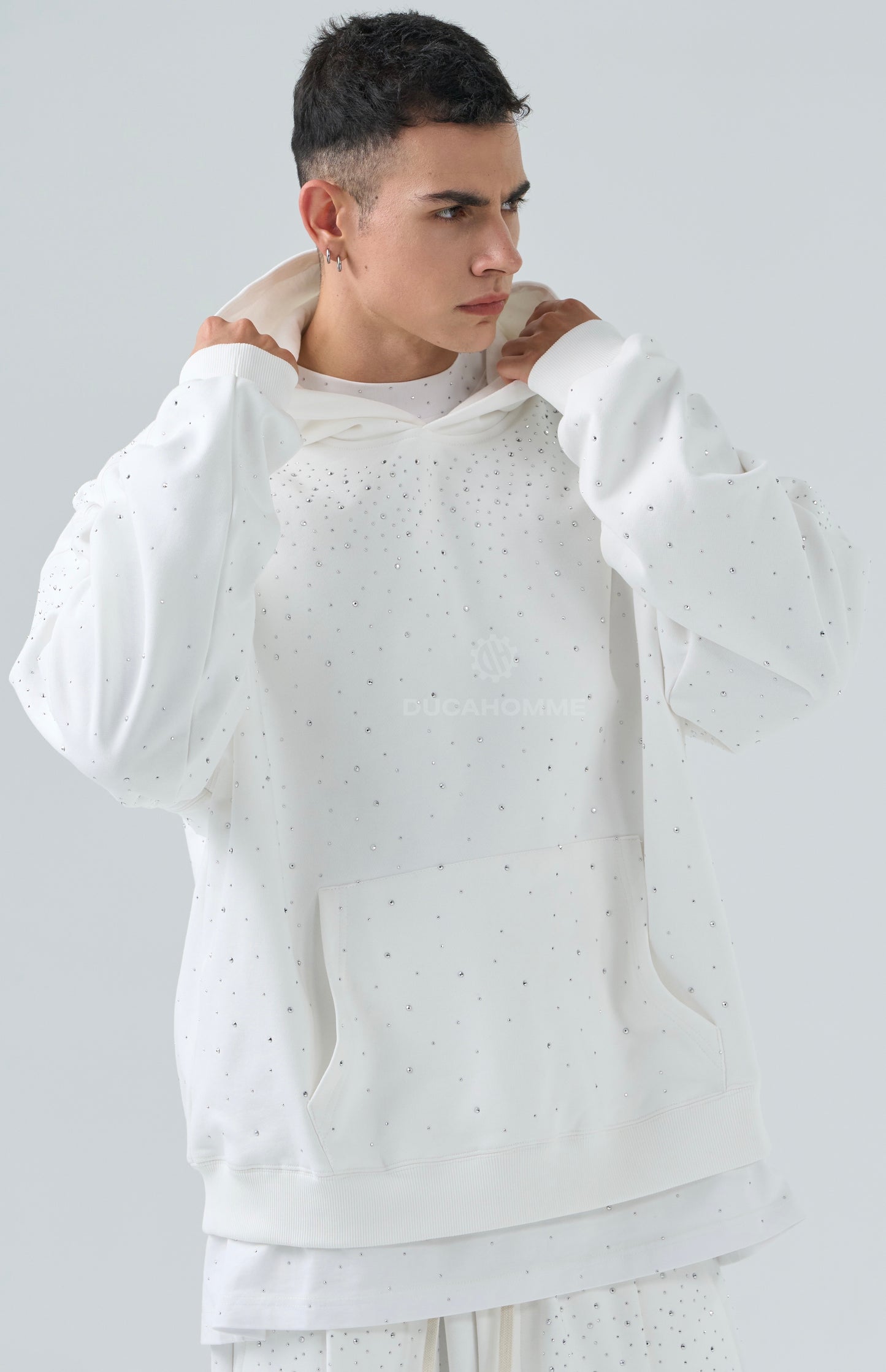 Felpa con brillantini bianca