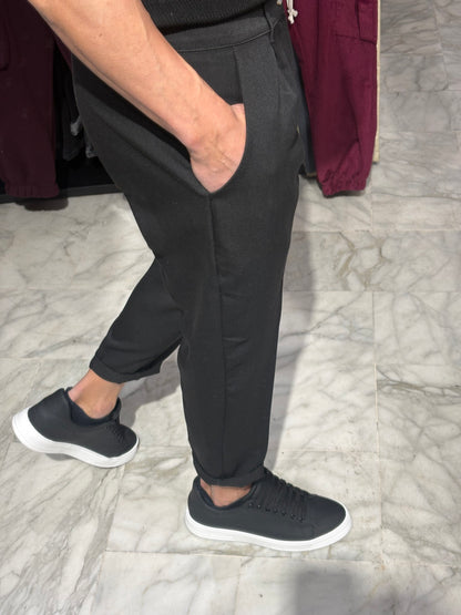 Pantalone Capri fit nero