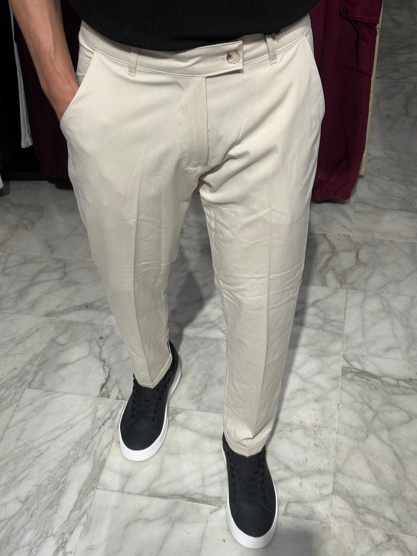 Pantalone Capri fit beige