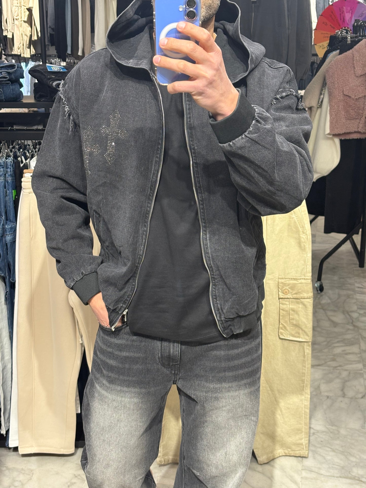 Felpa con Cappuccio e Strass - Nero Lavato