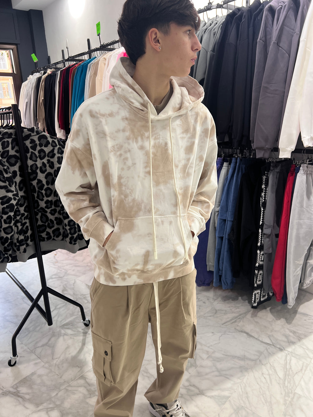 COMFORT HOODIE SWEATSHIRT