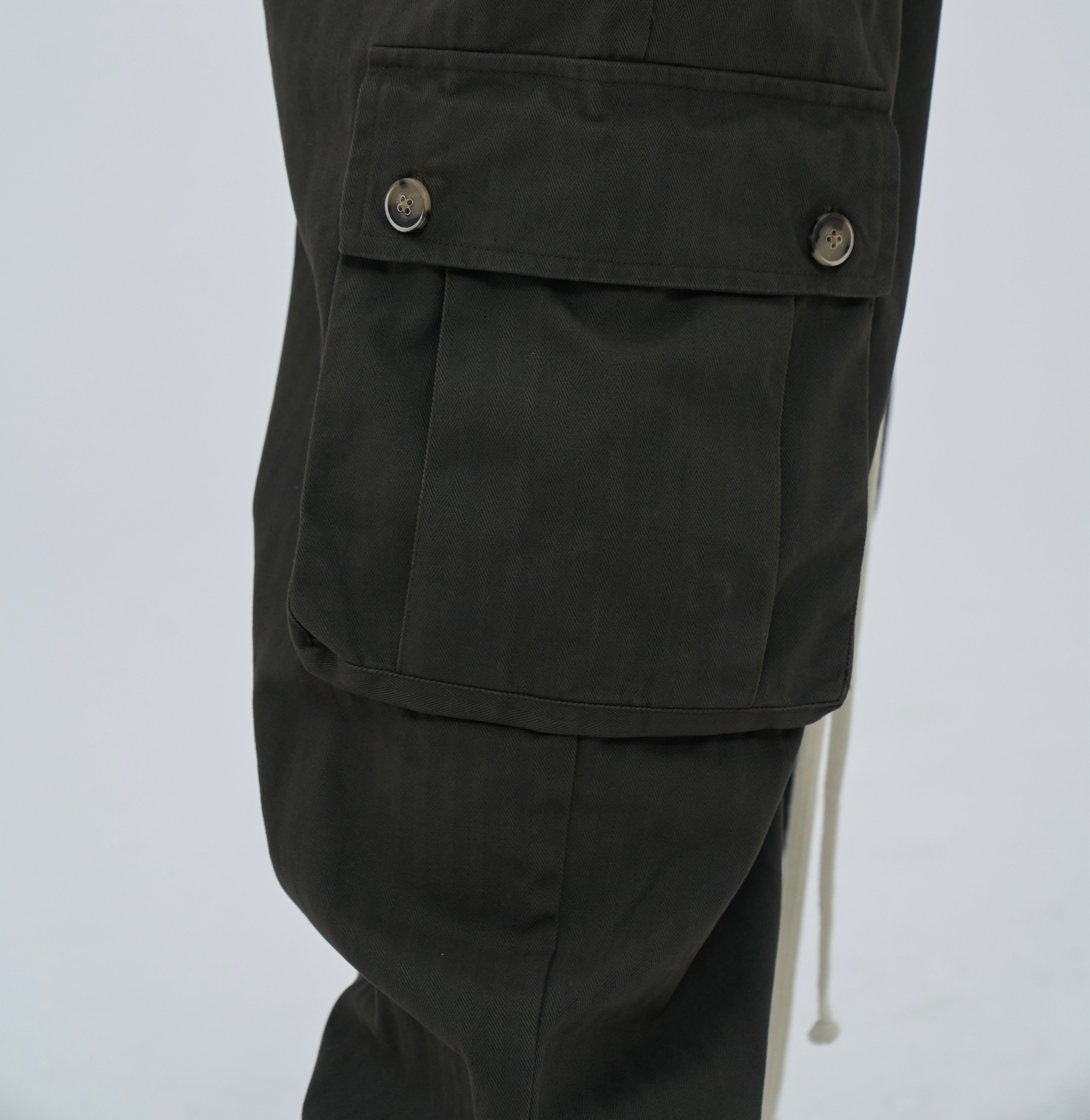 Pantalone cargo grigio scuro