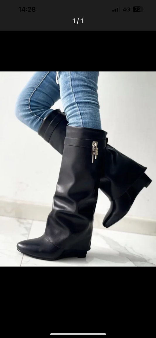 BLACK WOMEN'S BOOT