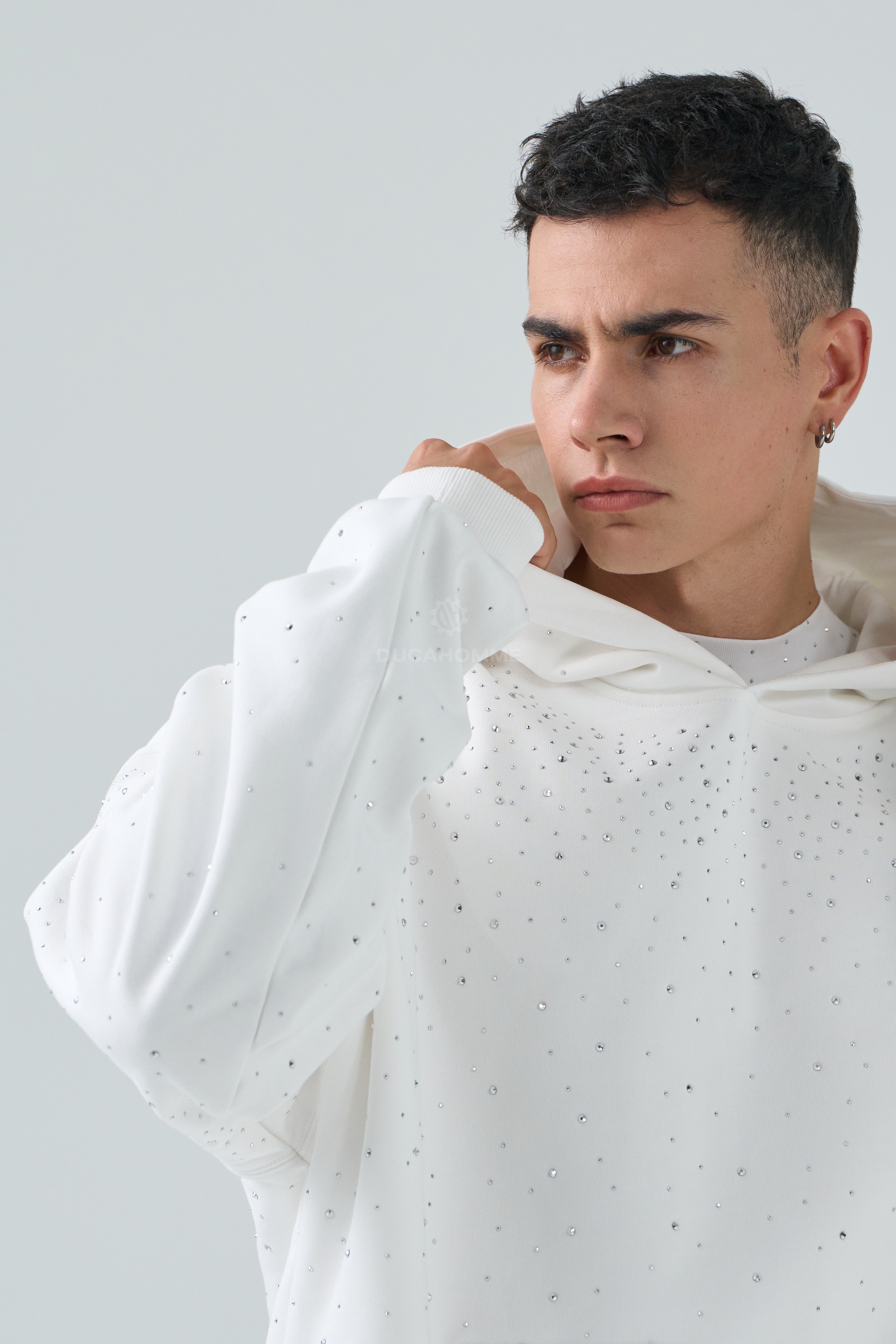 Felpa con brillantini bianca