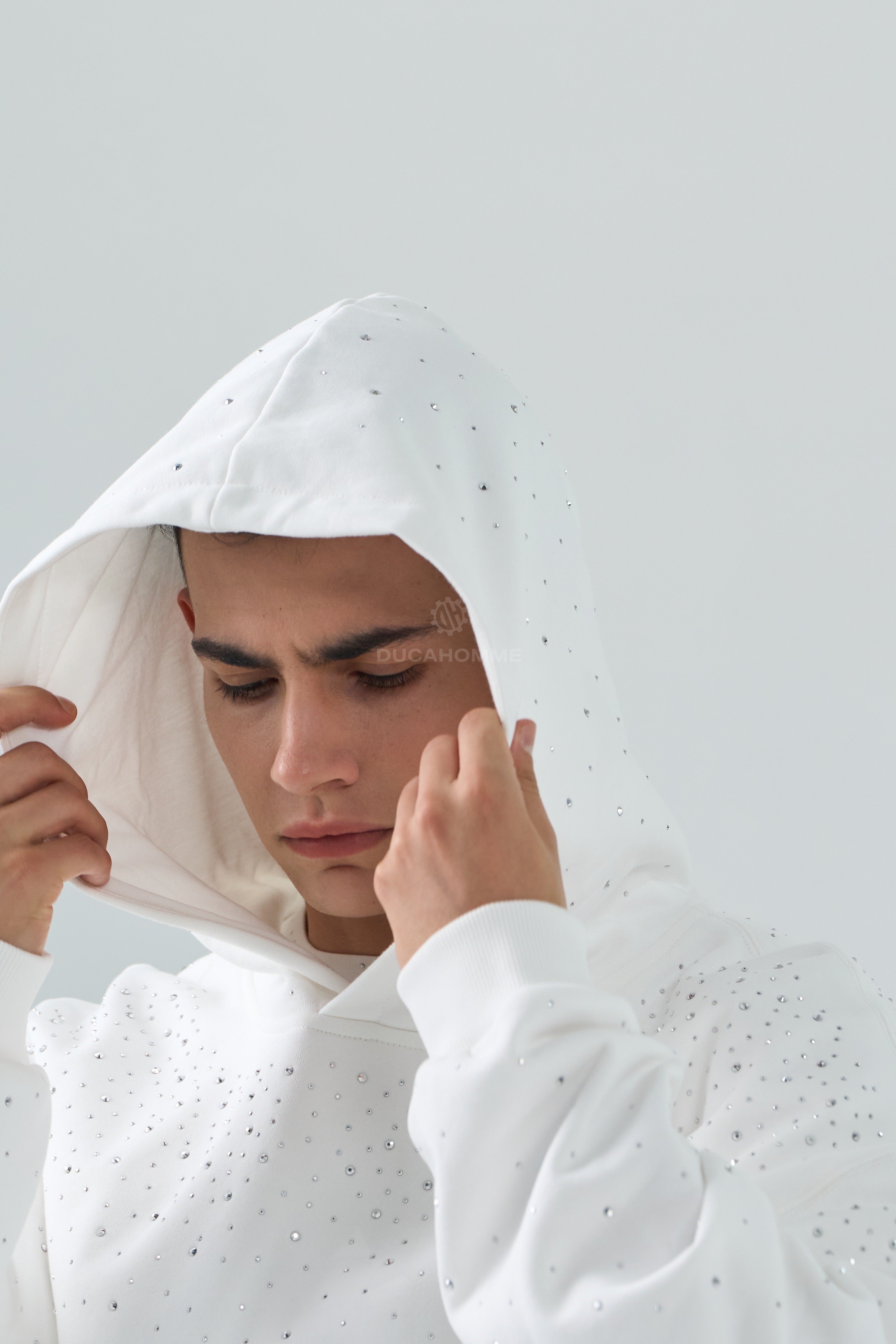 Felpa con brillantini bianca