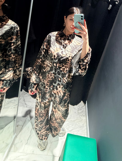 WOMEN'S SPOTTED SUIT