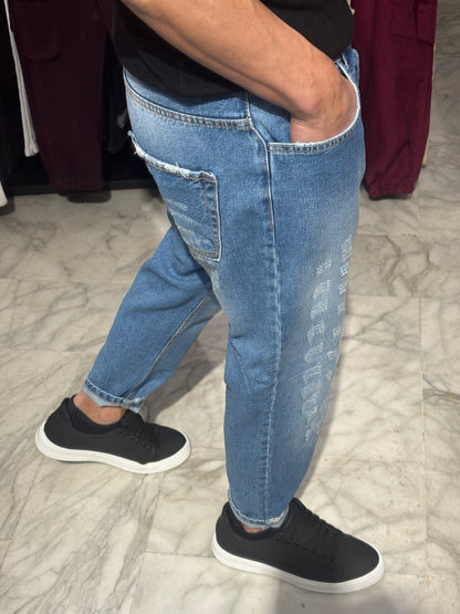 Jeans loose fit con abrasioni col.denim